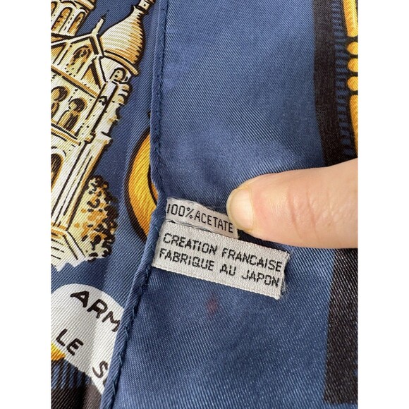 Vintage Paris Souvenir Scarf / Paris Landmarks & Eiffel Tower, Notre Dame. - Picture 6 of 6